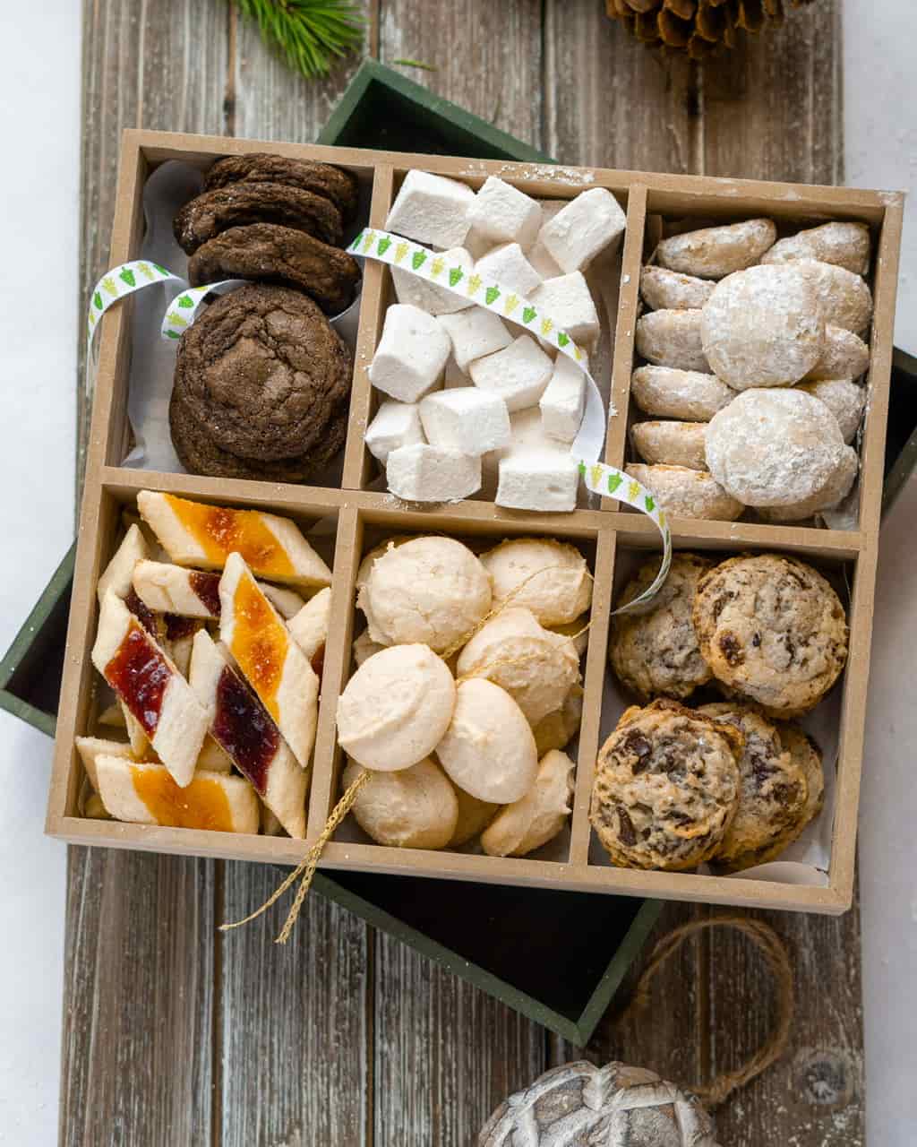 Cookie Box with Ribbons