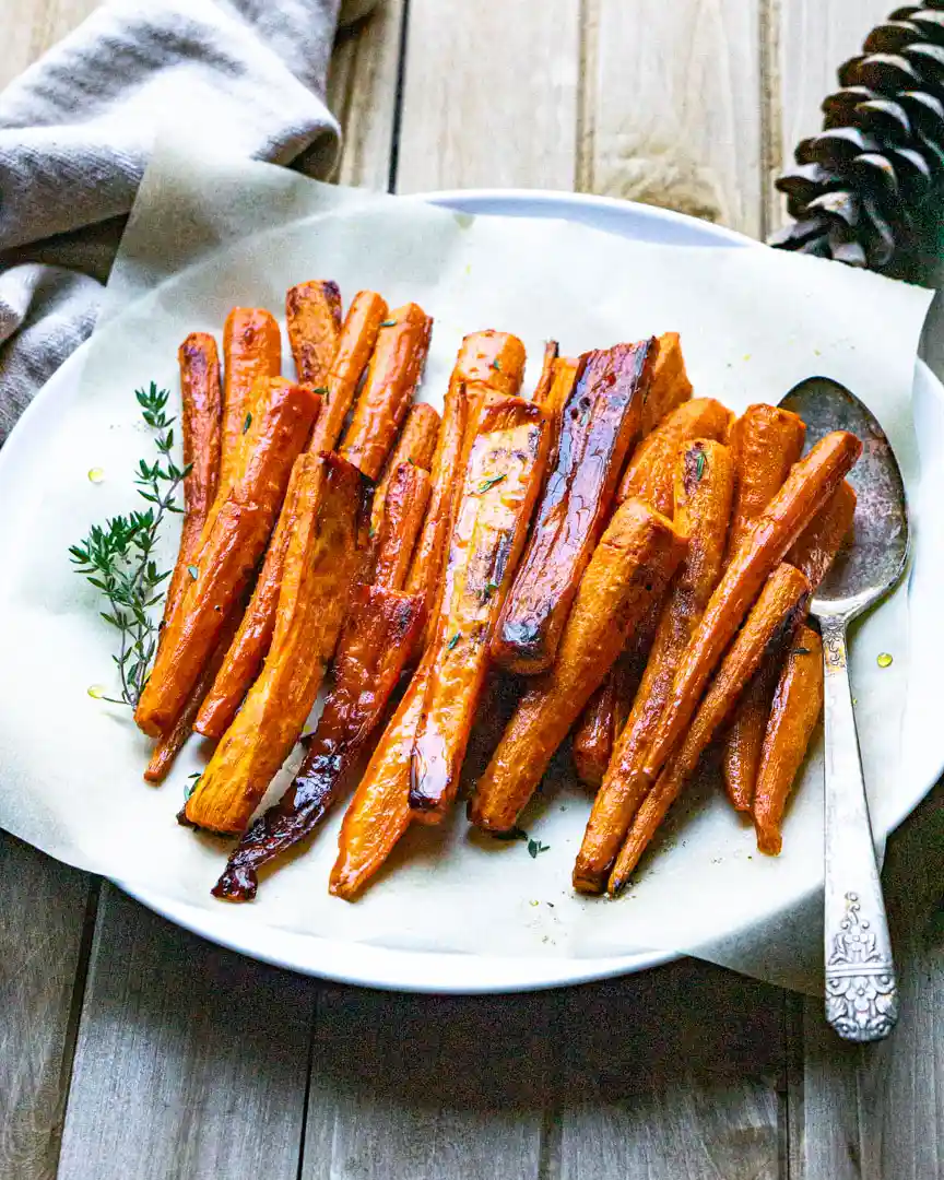 maple roasted carrots on a platter